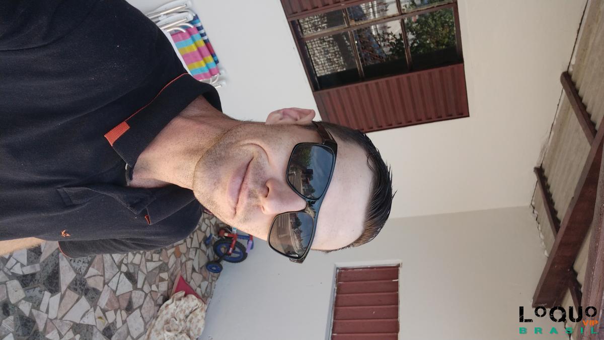 Acompanhantes Masculinos Paraná: Magro sensual